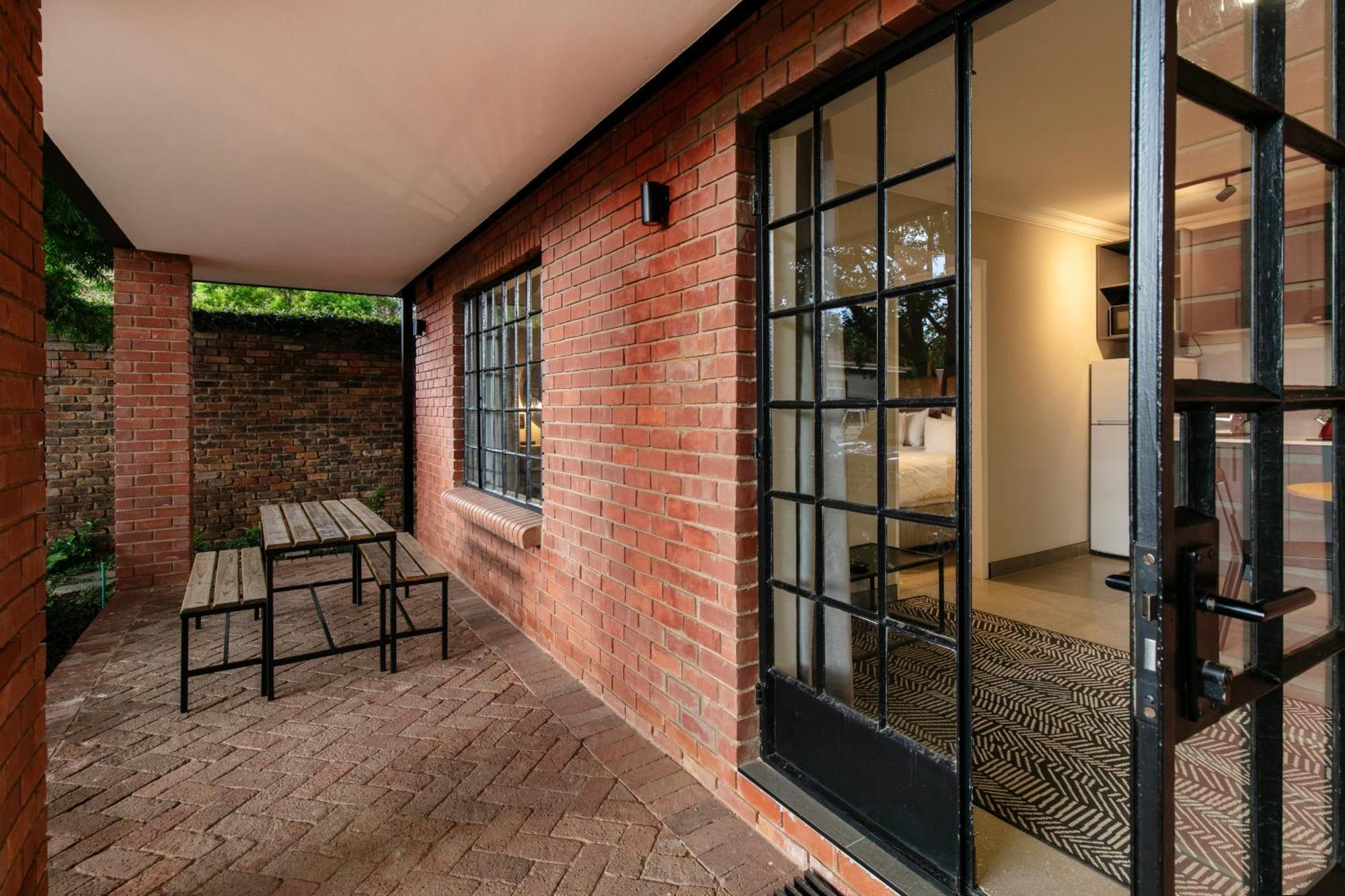 Murray Street 137 Guesthouse Pretoria-Noord Eksteriør bilde