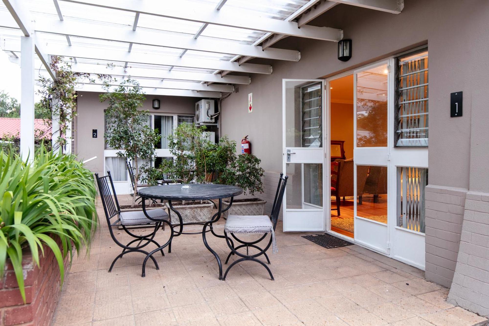 Murray Street 137 Guesthouse Pretoria-Noord Eksteriør bilde