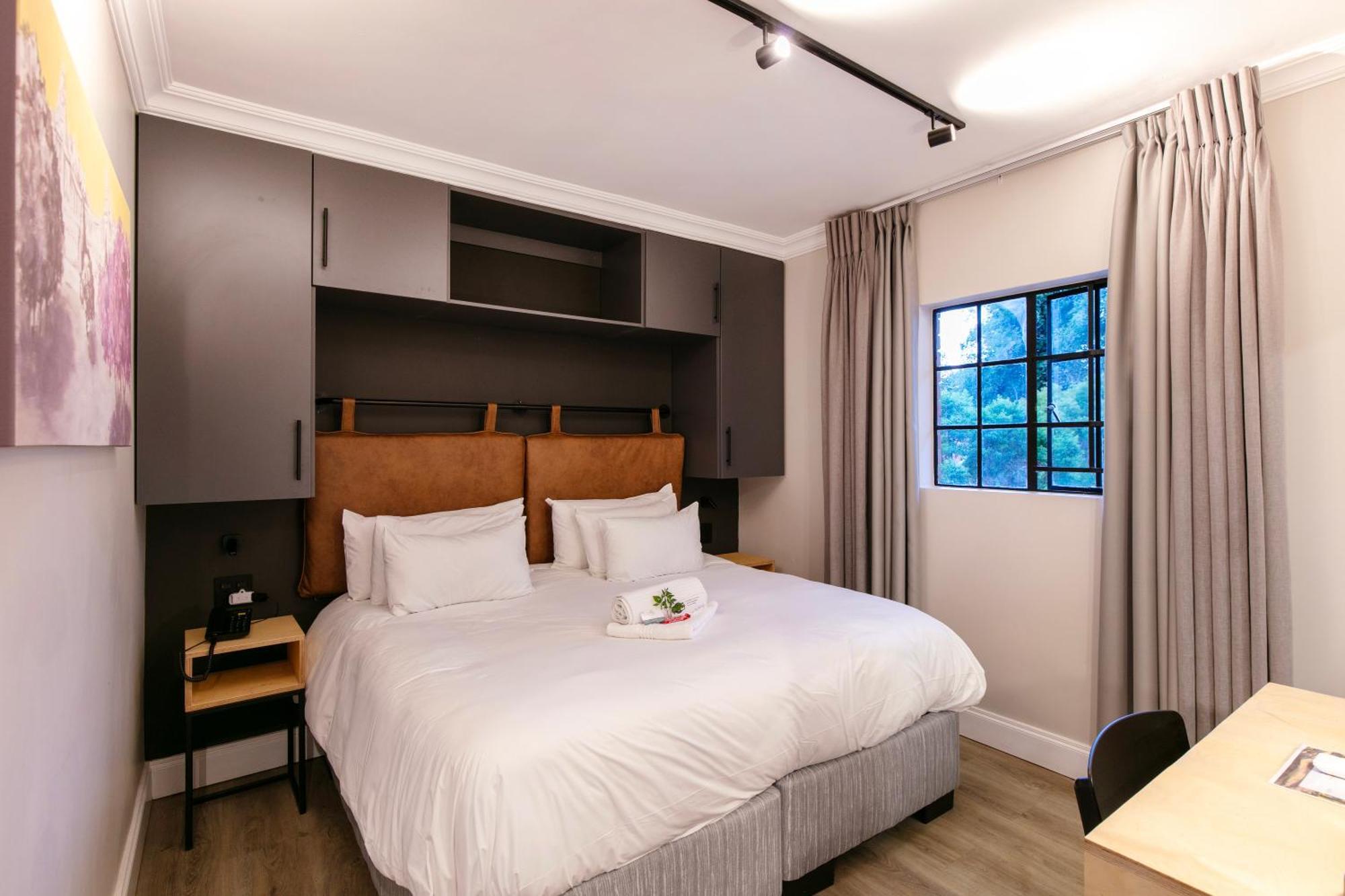 Murray Street 137 Guesthouse Pretoria-Noord Eksteriør bilde